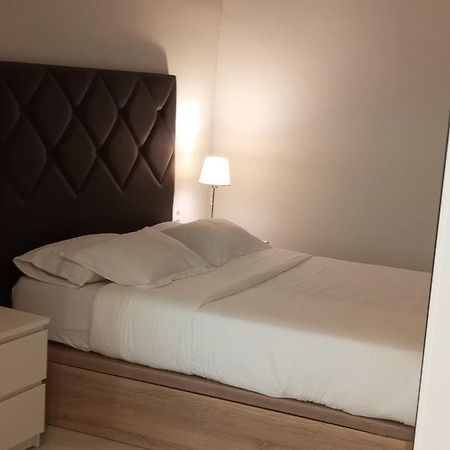 Apartamentos Marina Beach فالنسيا المظهر الخارجي الصورة